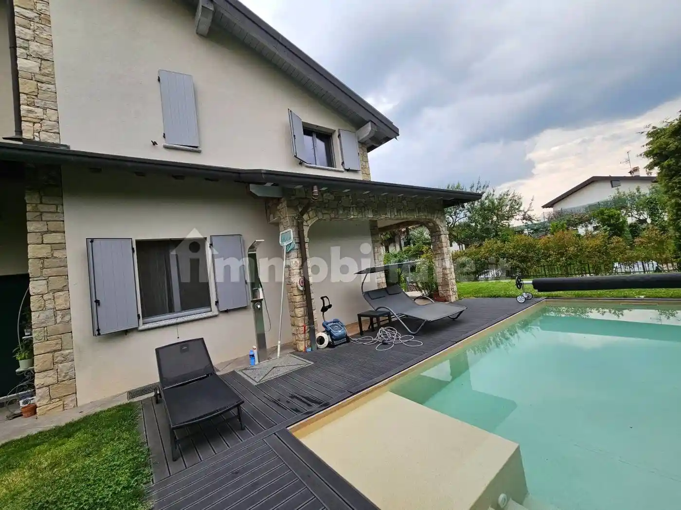 Villa bifamiliare via Carlo Bernasconi, Uggiate con Ronago - foto 4