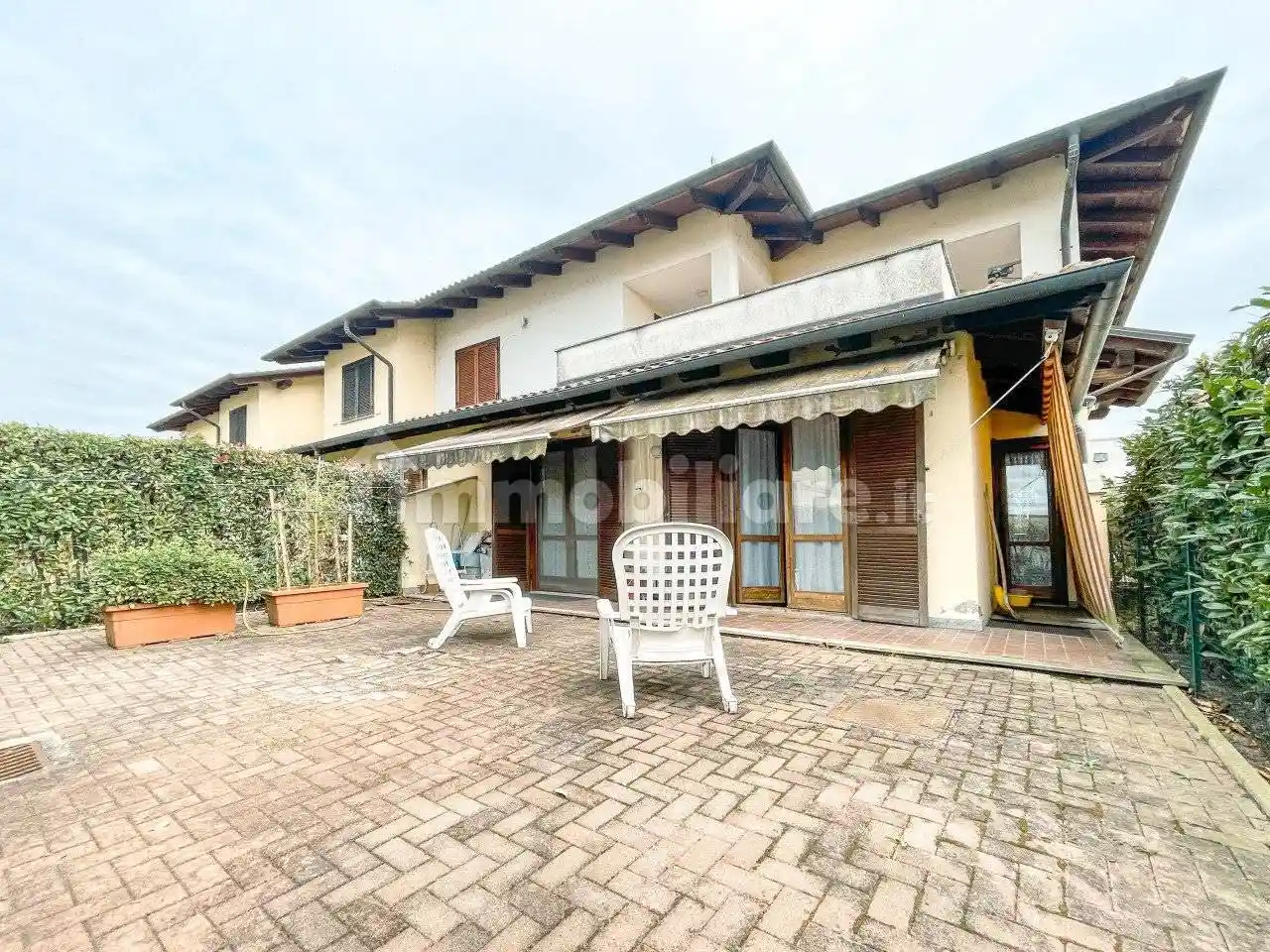 Villa a schiera via Don Giovanni Francione 16, Fara Novarese - foto 2