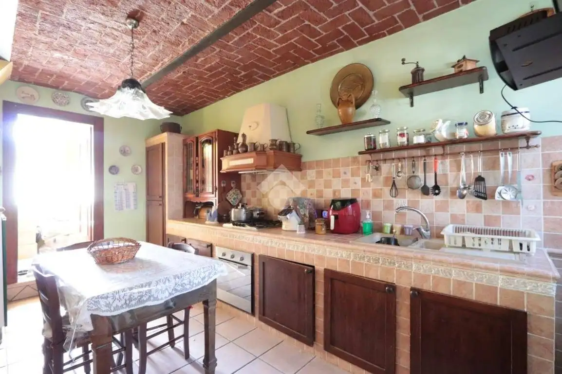 Casa indipendente in vendita a Alessandria