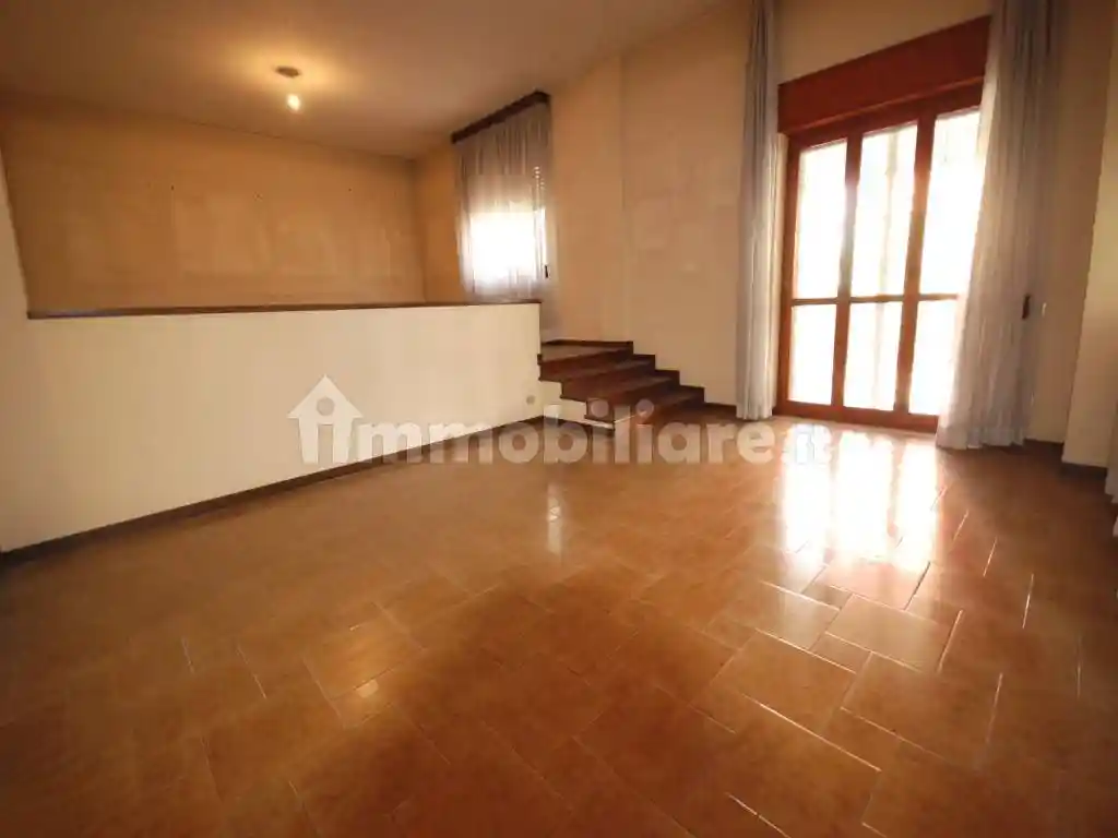 Villa unifamiliare via Francesco Paolo Bozzelli 5, San Ciro - Stadio, Foggia - foto 2