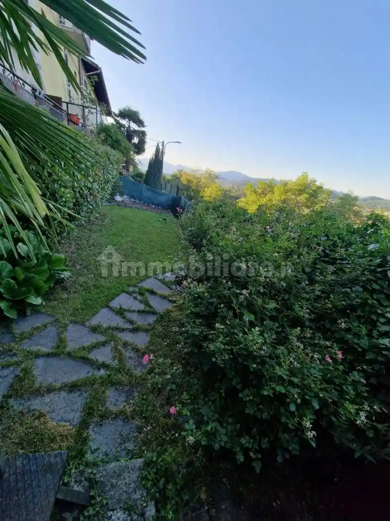 Appartamento in vendita a Borgomanero