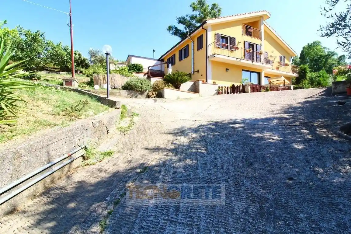 Villa in vendita a Monreale