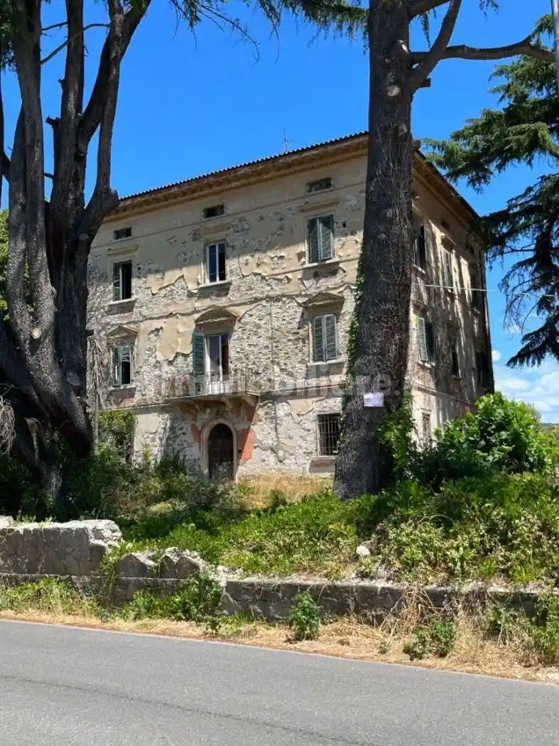 Villa in vendita a Montecarlo