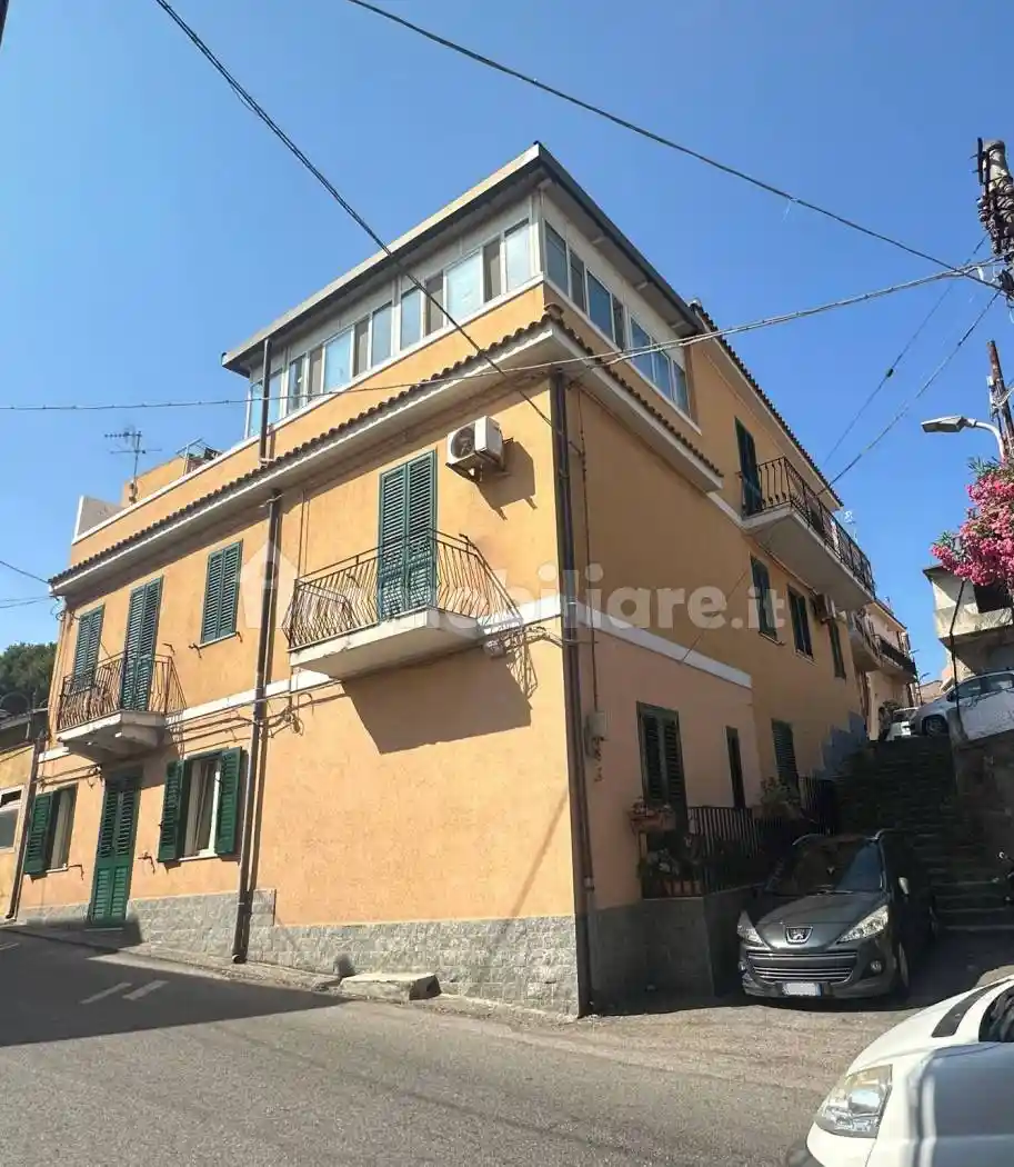Casa indipendente in vendita a Messina