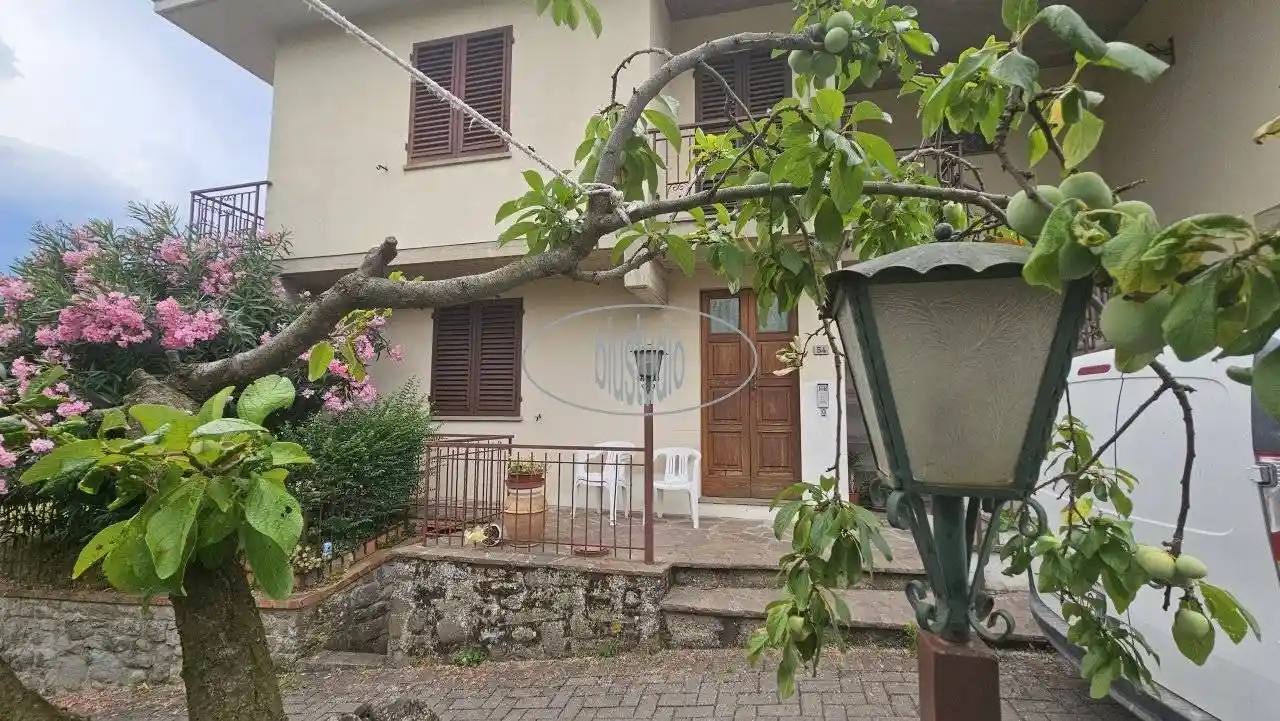 Villa in vendita a Reggello