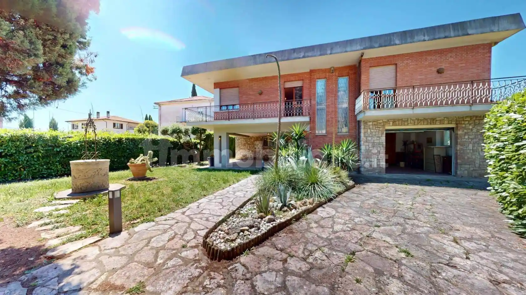 Villa in vendita a Foligno