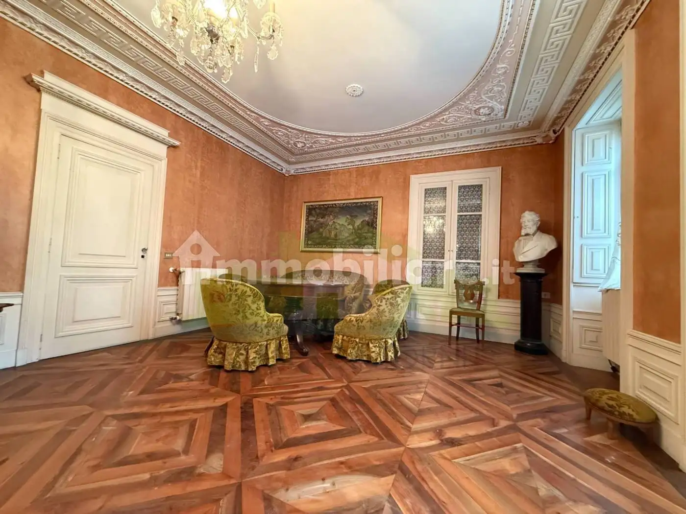 Palazzo - Edificio in Vendita - foto 2