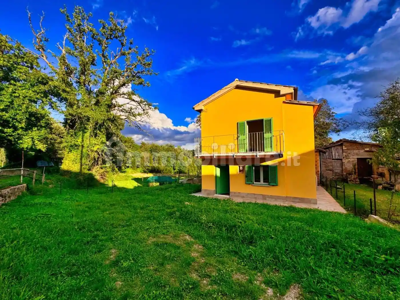 Villa in vendita a Sarnano