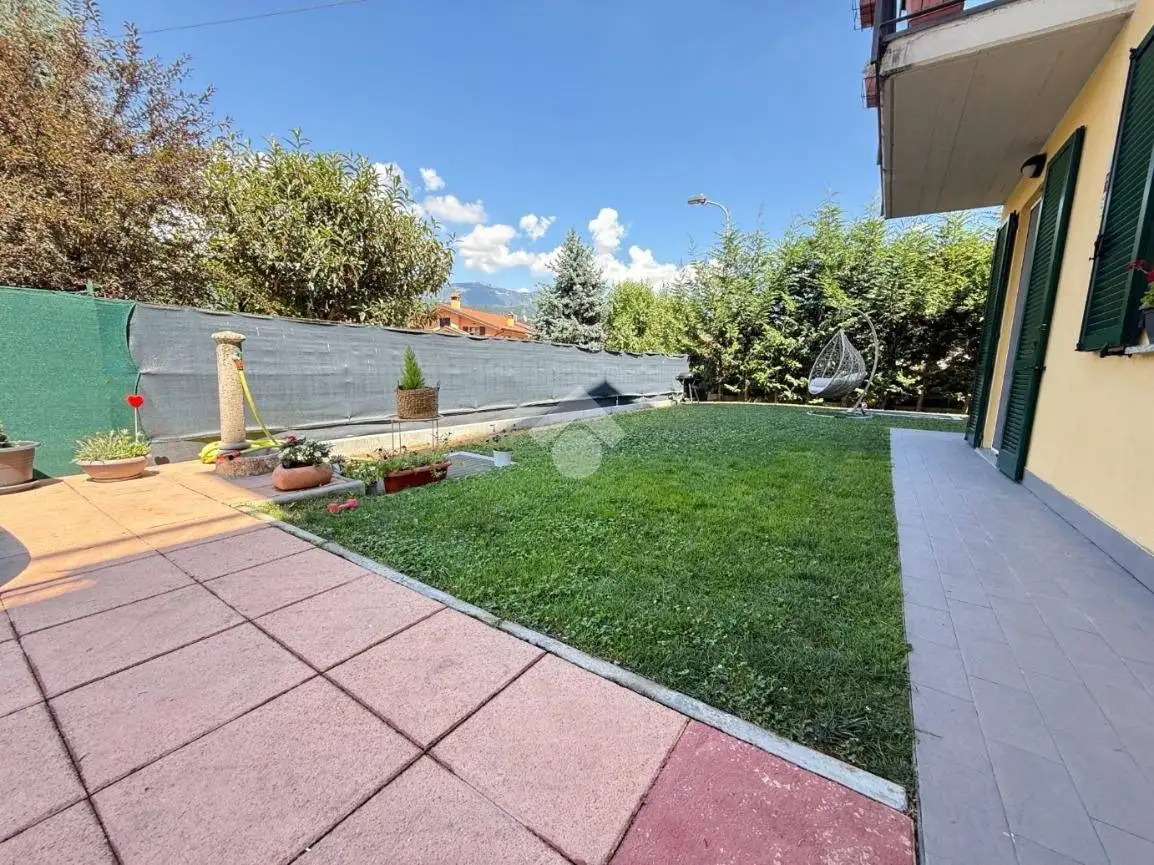 Trilocale via Fratelli Kennedy 5, Centro, Airuno - foto 4