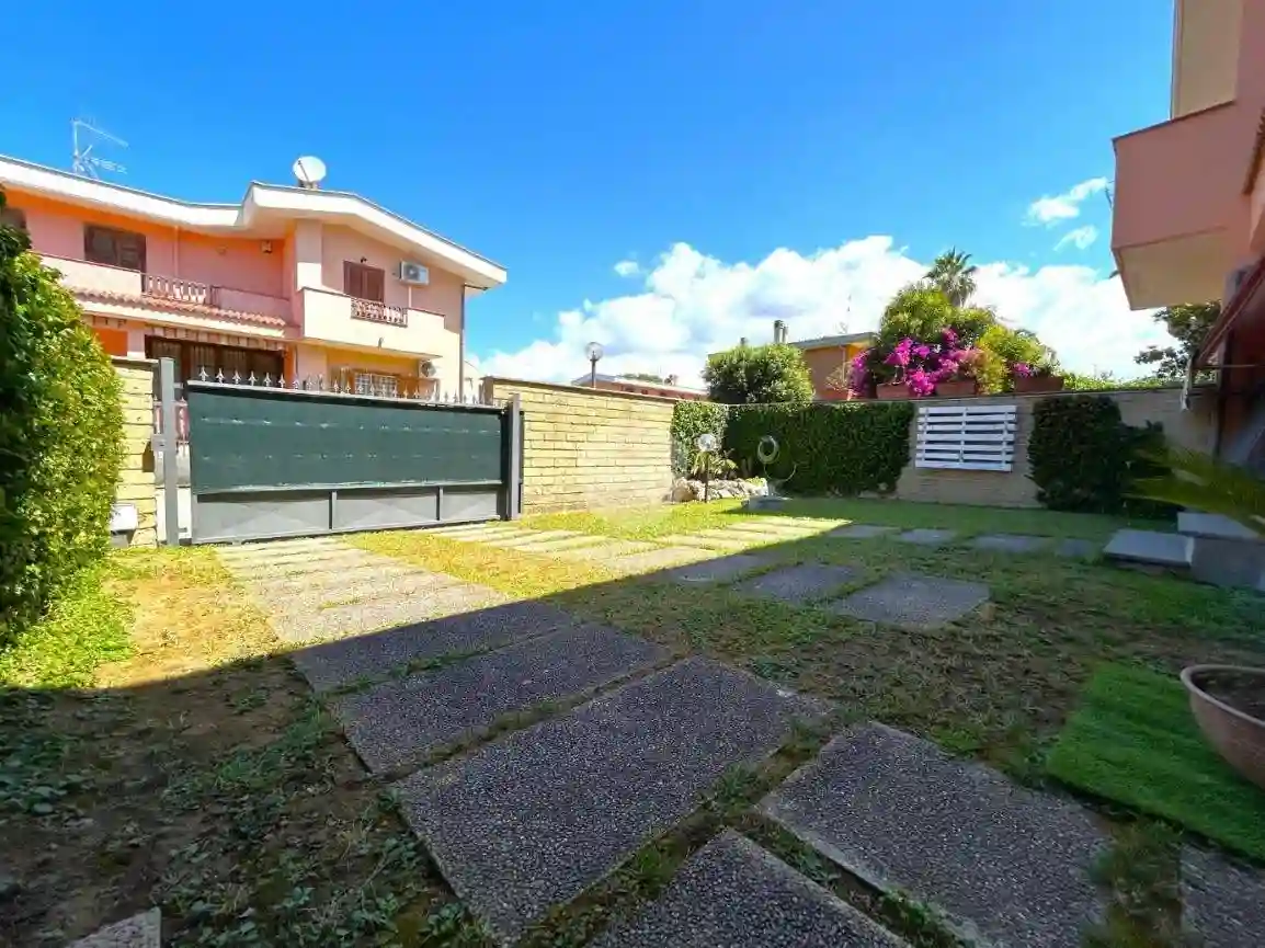 Villetta a schiera - foto 2