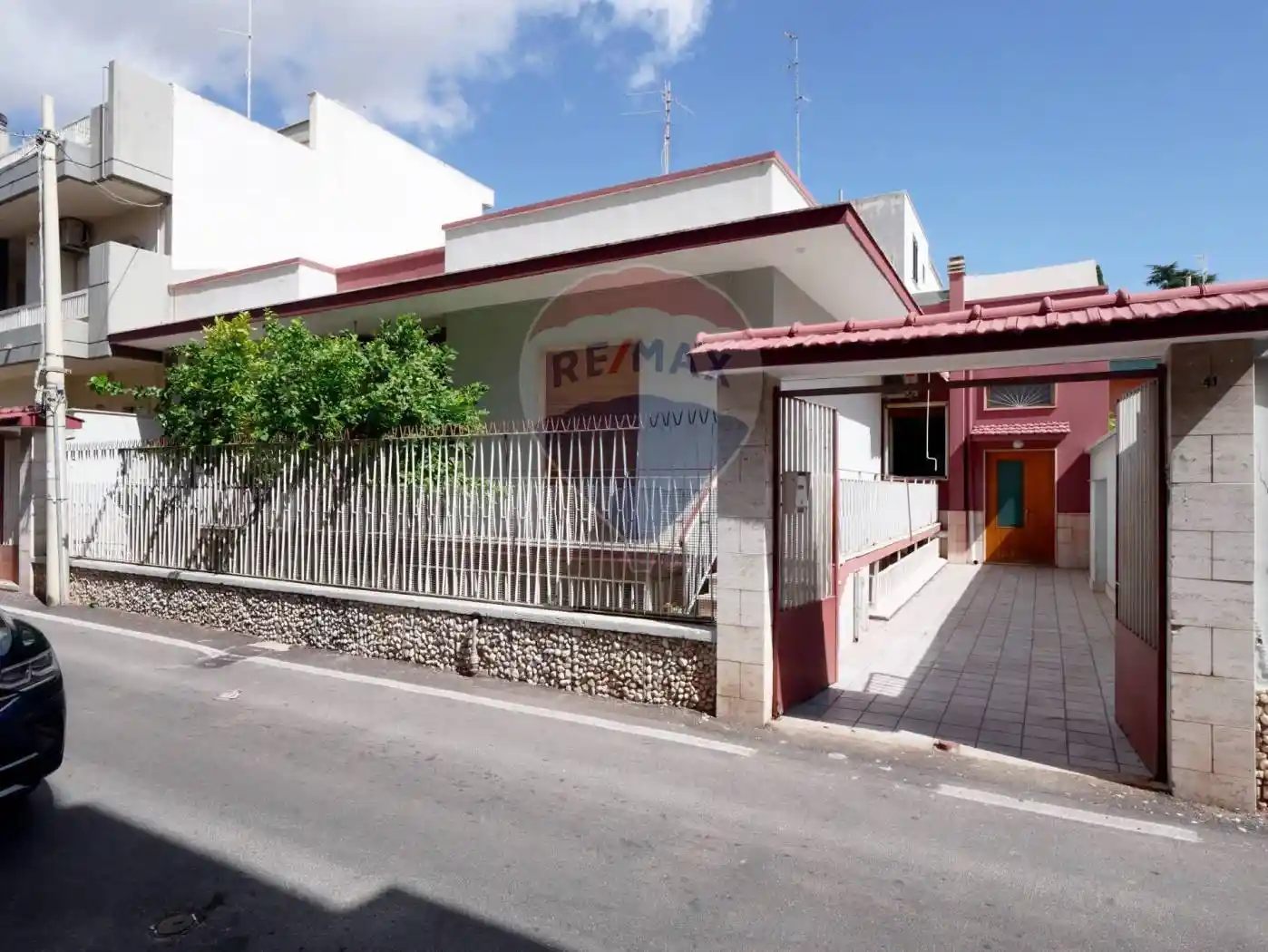 Casa indipendente in vendita a Bari