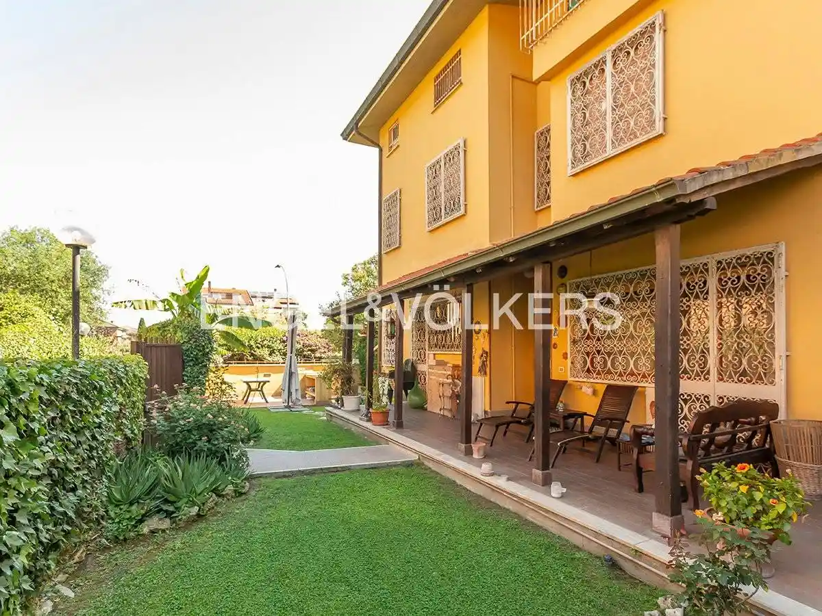 Villa a schiera via Tespi, Axa, Roma - foto 2