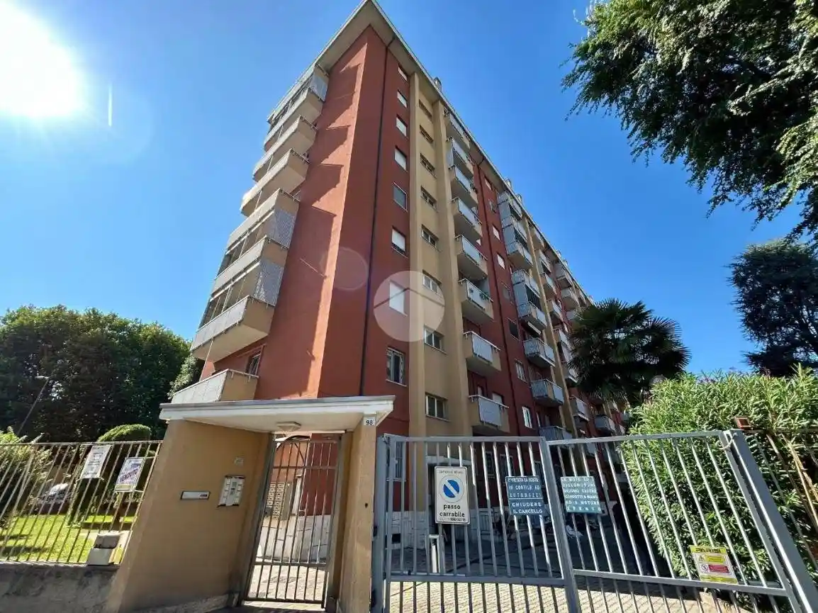 Trilocale via Cascina Corba 98, Lorenteggio, Milano - foto 2