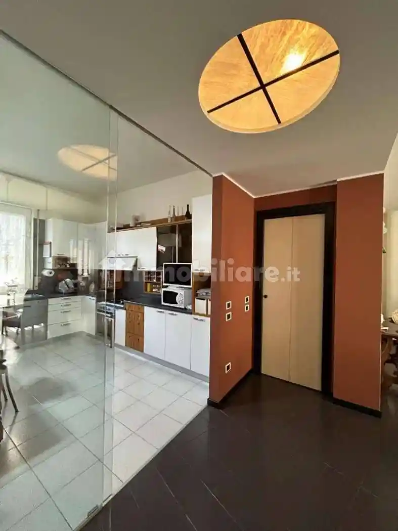 Trilocale via della Vittoria 11, Viganò - foto 3