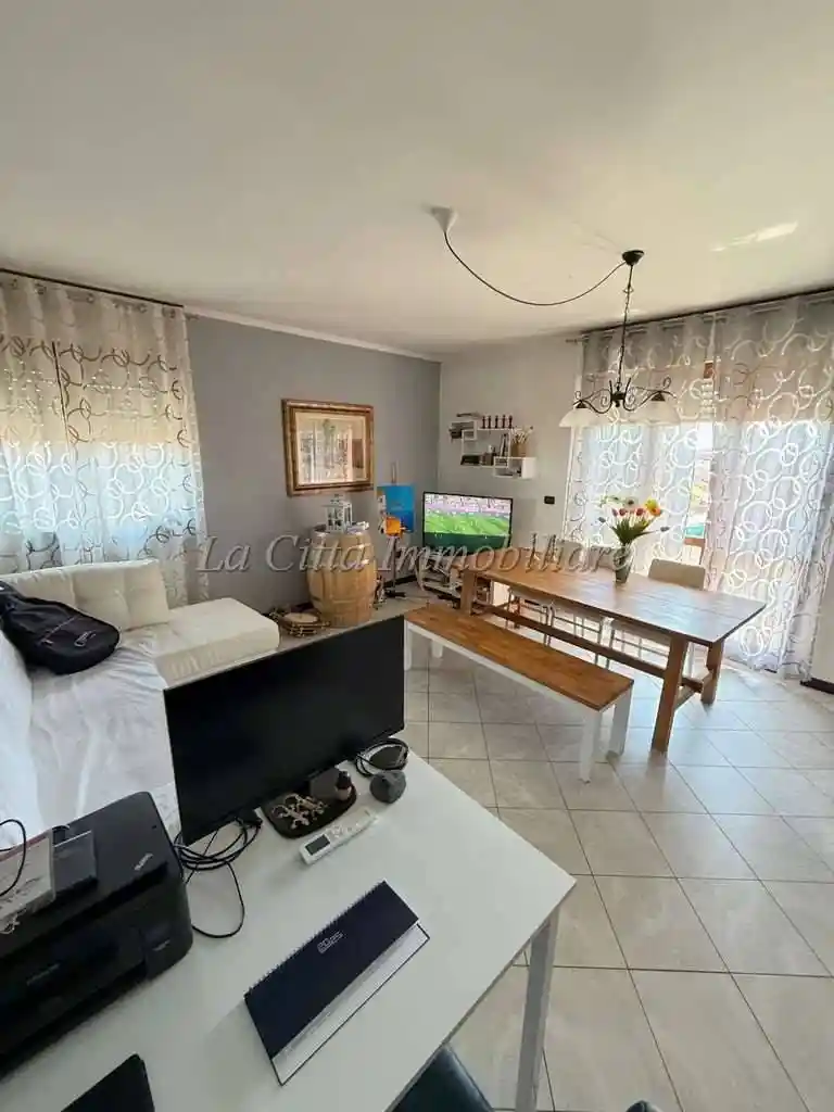 Bilocale via Santa Caterina, 16, Veveri, Novara - foto 3