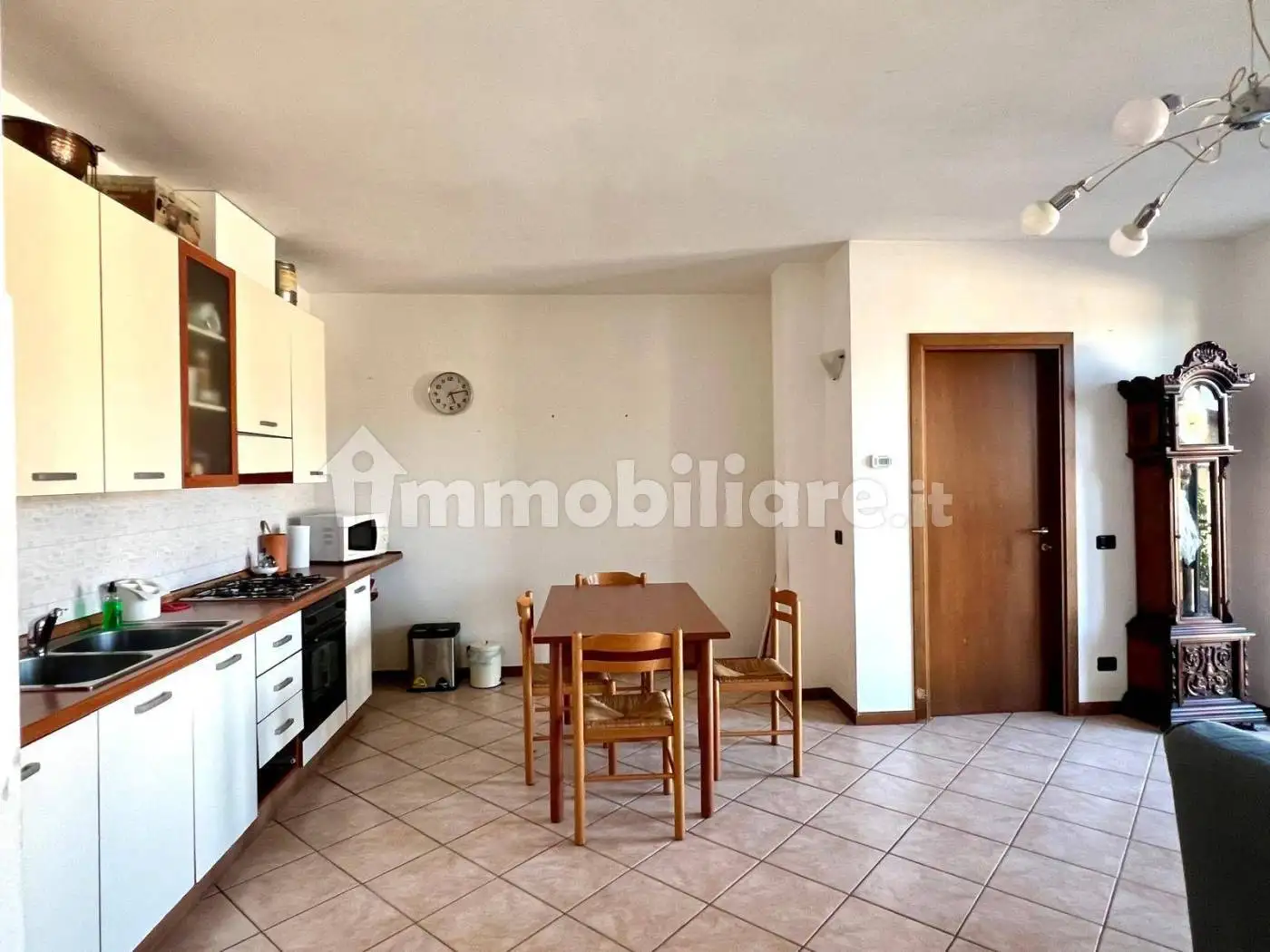 Trilocale via Gaetano Donizetti, Casco, Cenate Sopra - foto 4