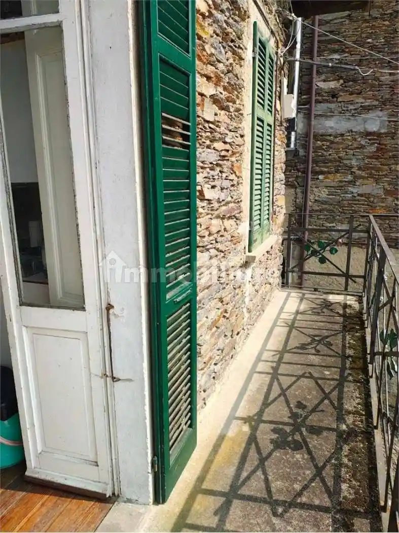 Terratetto unifamiliare via Vittorio Emanuele, 20, Caprezzo - foto 3