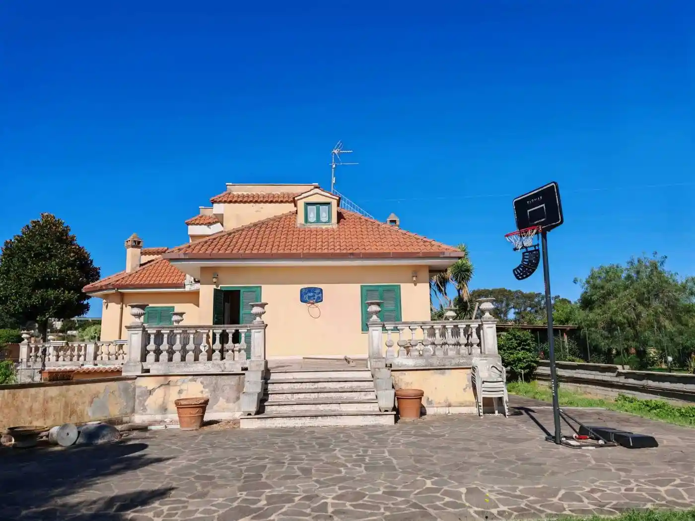 Villa in vendita a Nettuno