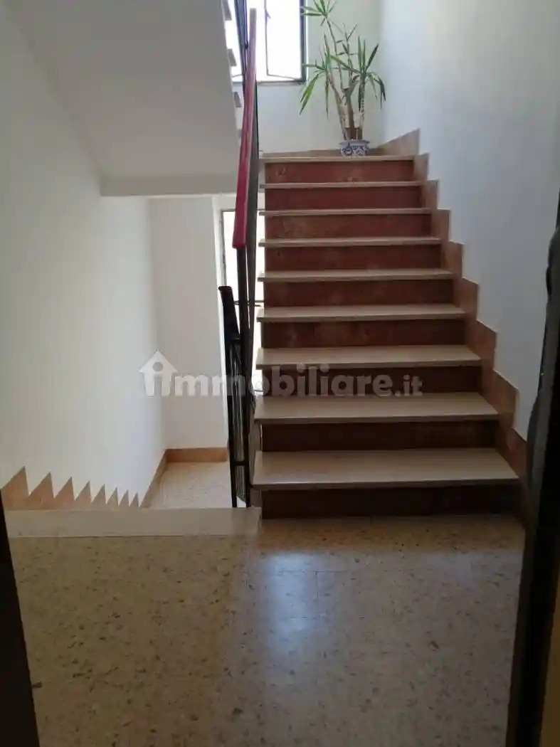 Trilocale via Gioacchino Rossini 39, Zona Mensa, Via Toscana, Certaldo - foto 3