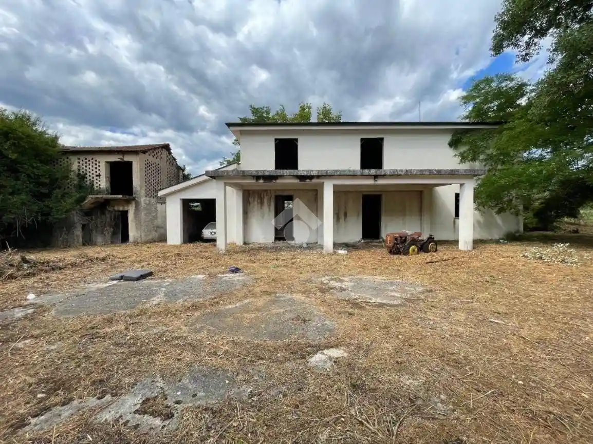 Casa indipendente in vendita a Atina