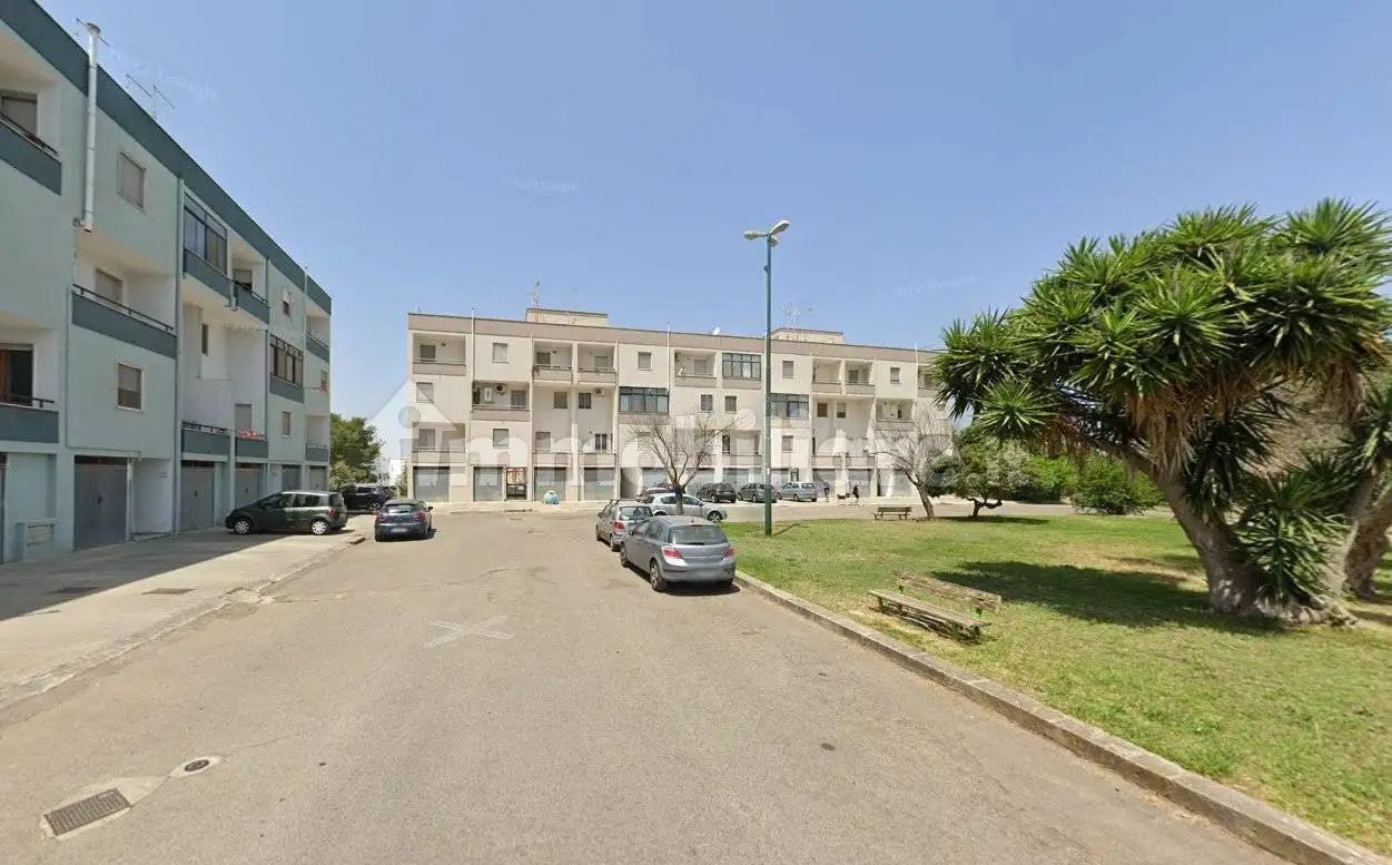 Appartamento in vendita a Campi Salentina