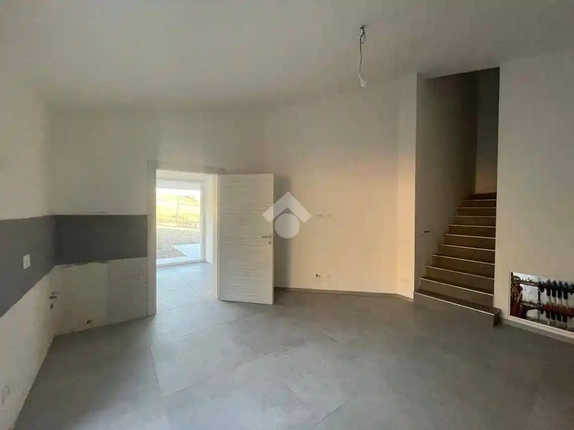 Bilocale via Ferrari, Centro, Viano - foto 3