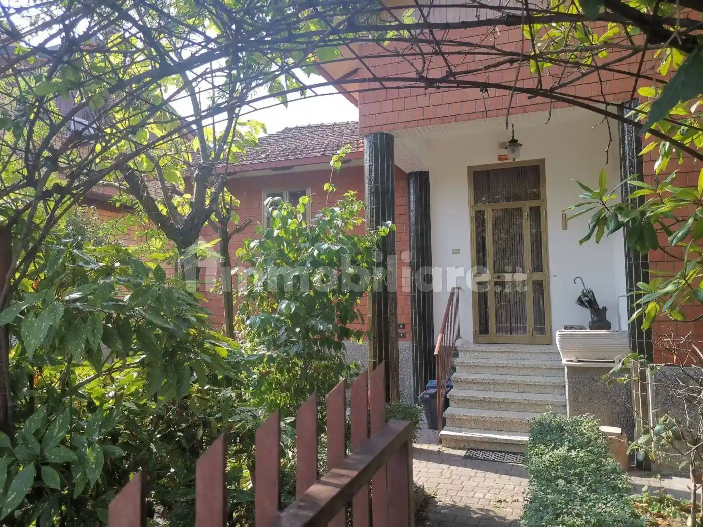 Villa in vendita a Calderara di Reno