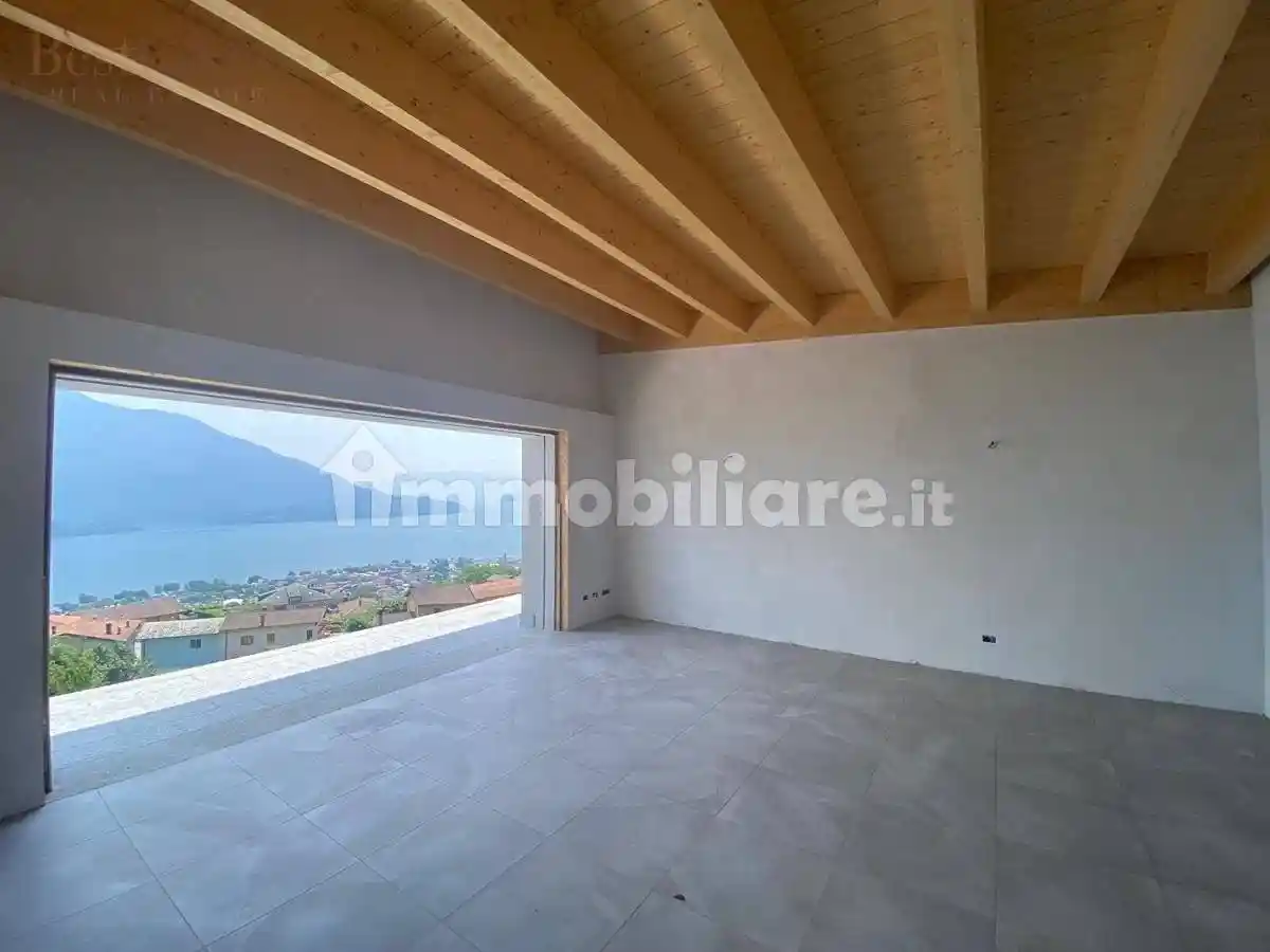 Trilocale via Provinciale 48A, Centro, Vercana - foto 3