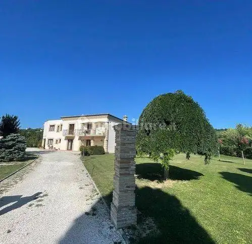 Rustico - Casale in vendita a Bucchianico