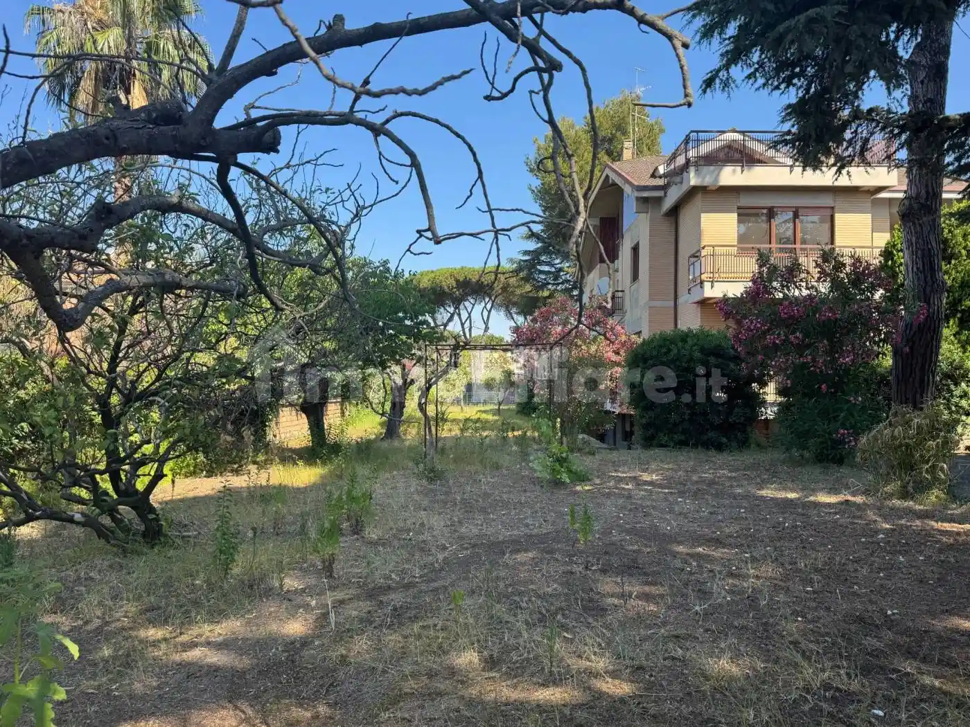 Villa bifamiliare via Eschilo, Axa, Roma - foto 2