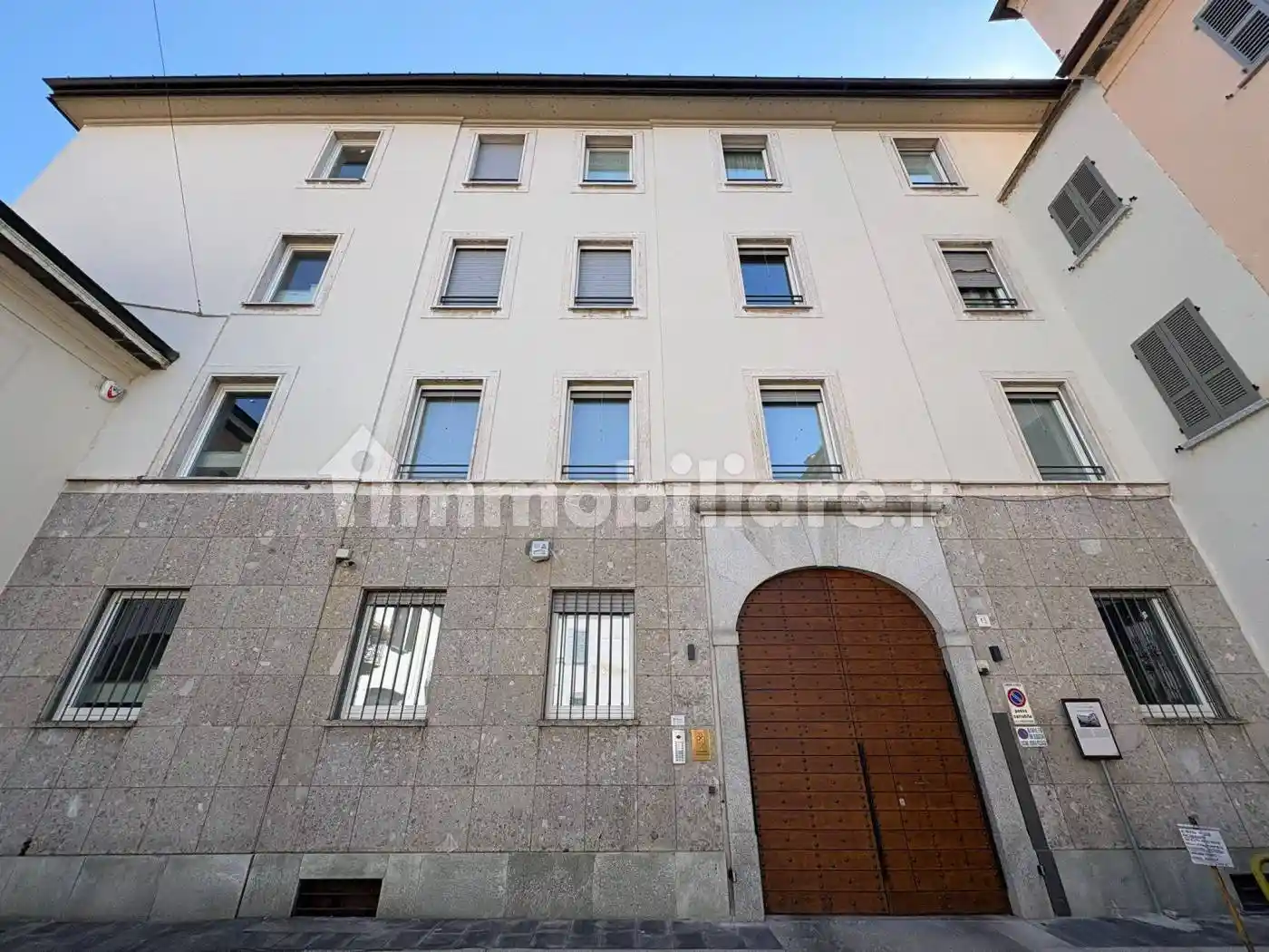 Appartamento in vendita a Pavia