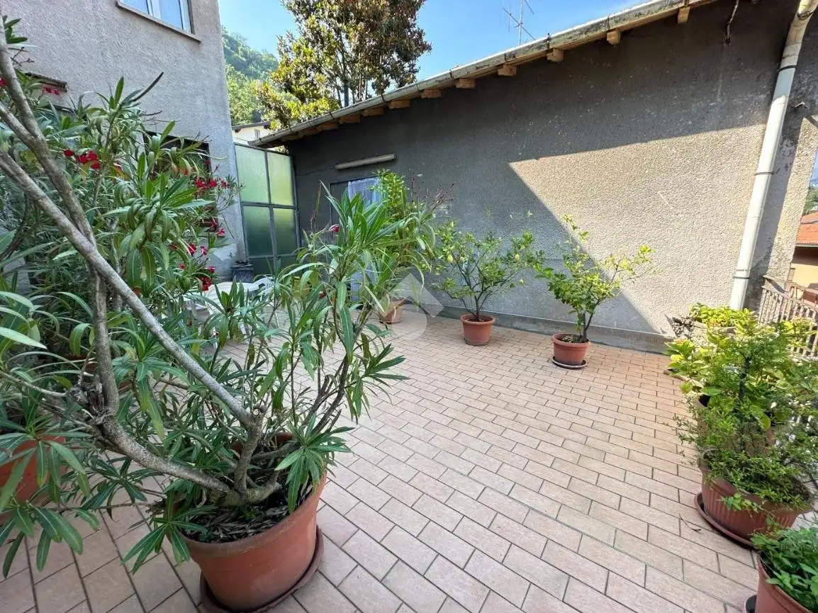 Terratetto unifamiliare via Alessandro Pizzagalli Magno 3, Centro, Airuno - foto 4