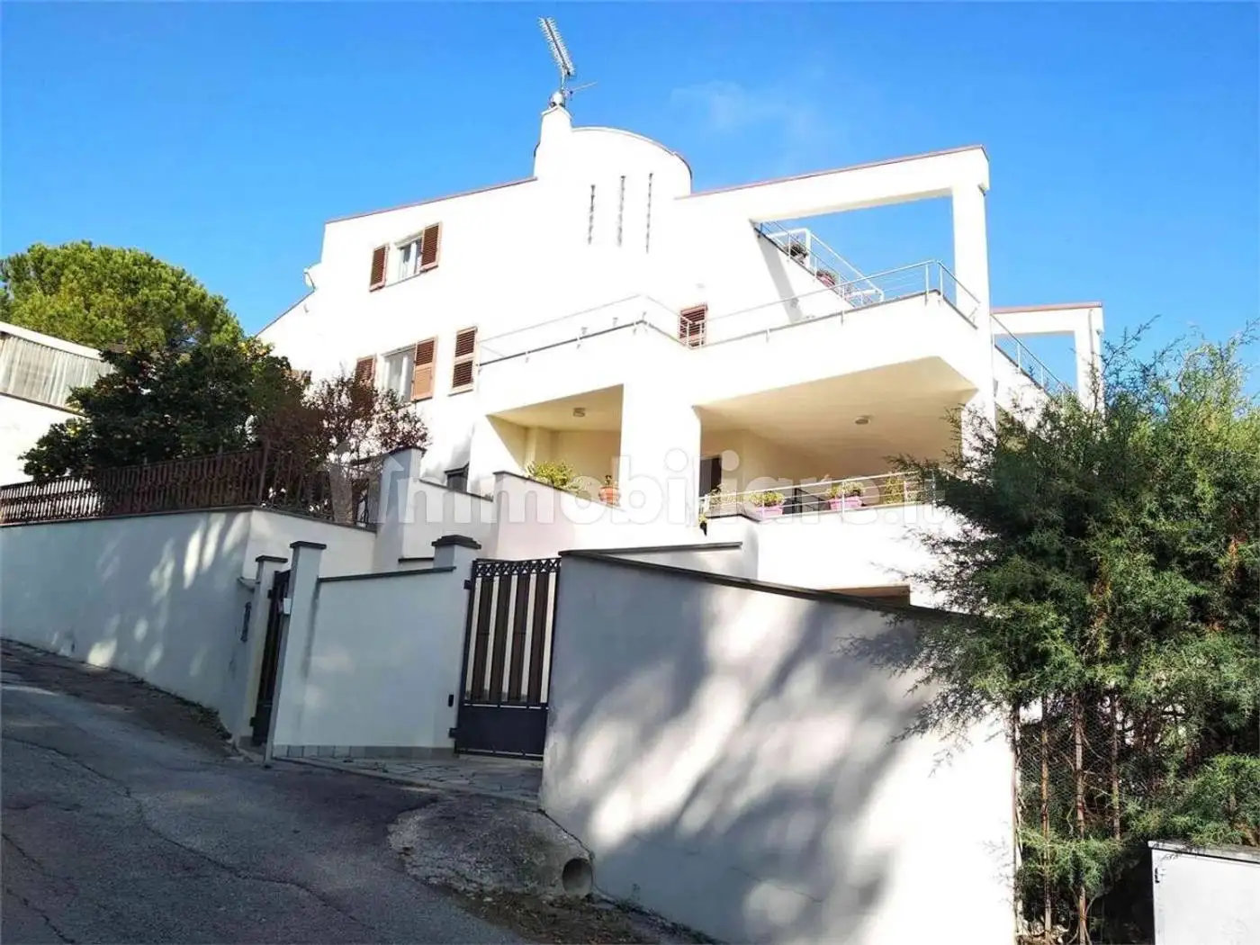 Villa in vendita a Ancona