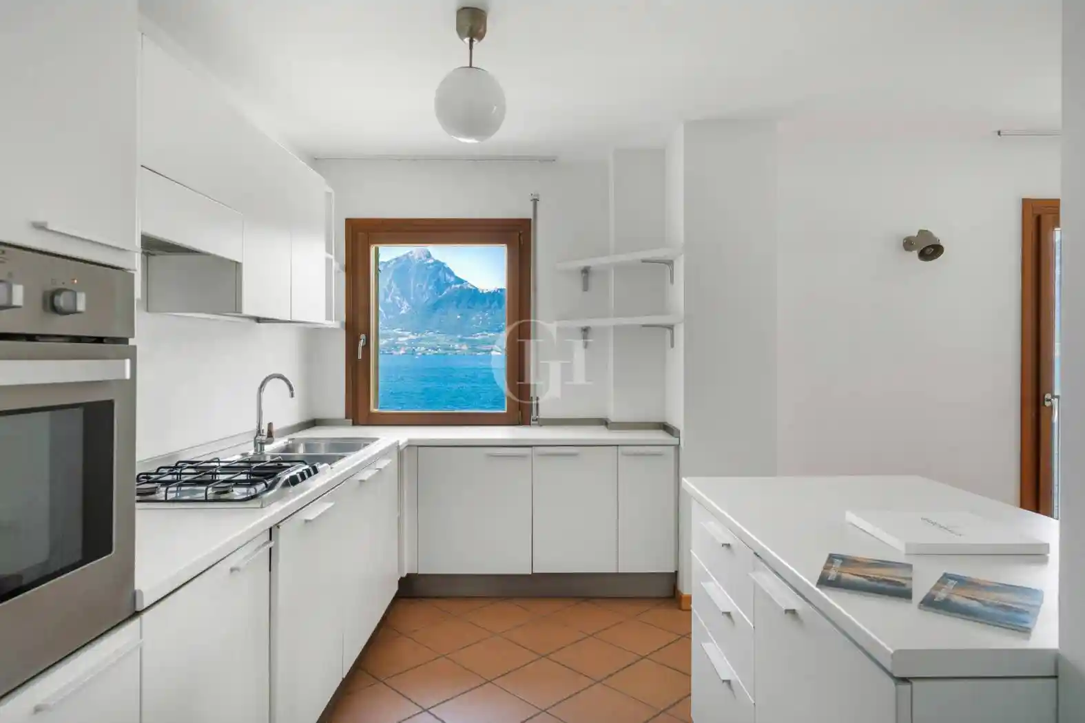 Attico - Mansarda in vendita a Torri del Benaco