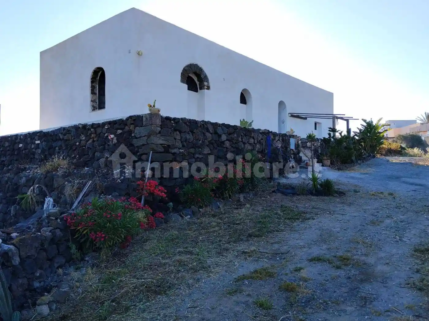 Palazzo - Edificio in vendita a Pantelleria