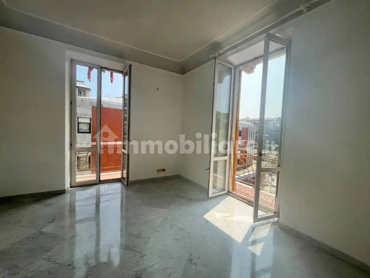 Appartamento in vendita a Savona