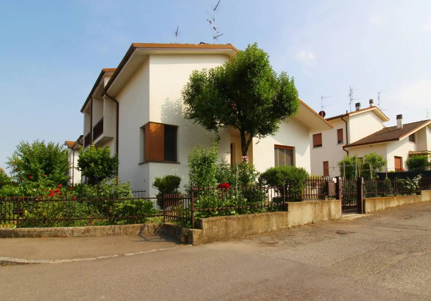 Villetta a schiera in vendita a Dozza