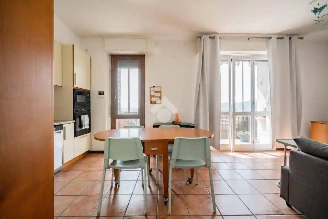 Quadrilocale via Puccini 002, Centro, Dolzago - foto 3