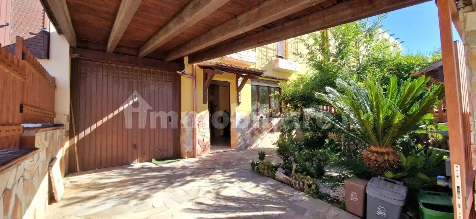 Villetta a schiera in vendita a Dolianova