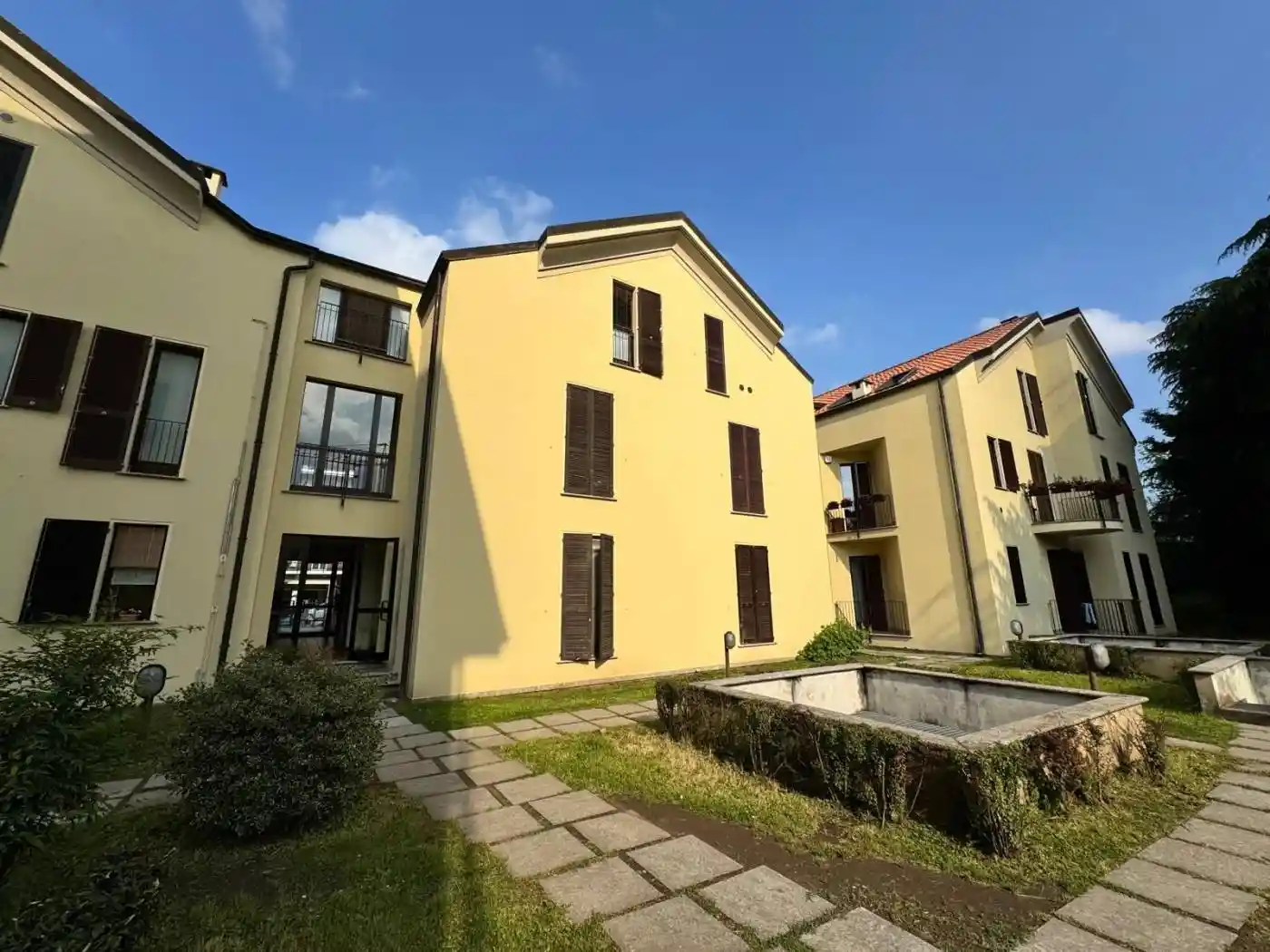 Appartamento in vendita a Monza