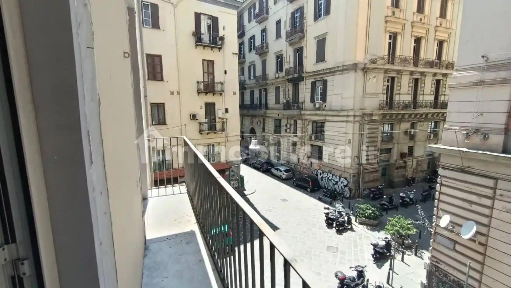 Quadrilocale via Giulio Cesare Cortese 21, Borgo Orefici, Napoli - foto 4