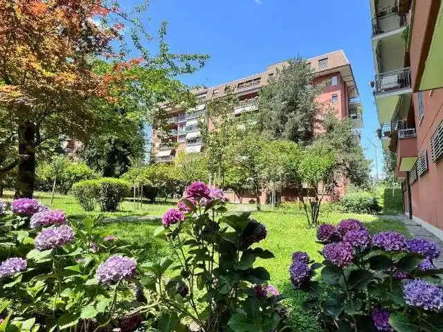 Appartamento in vendita a Assago