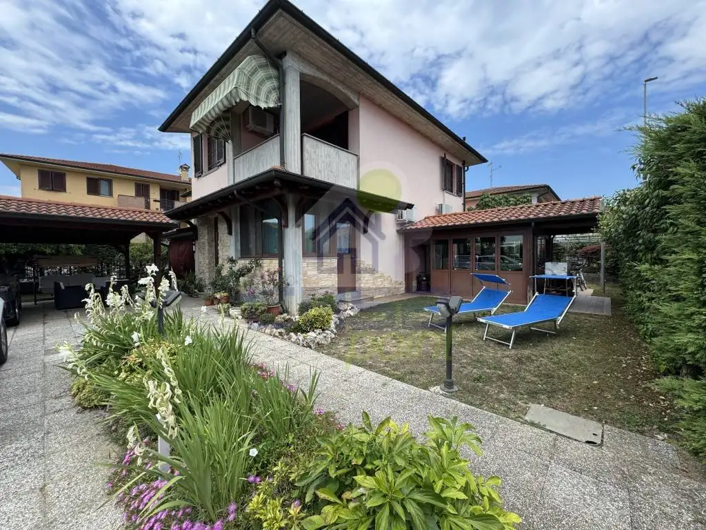 Villa in vendita a Marudo