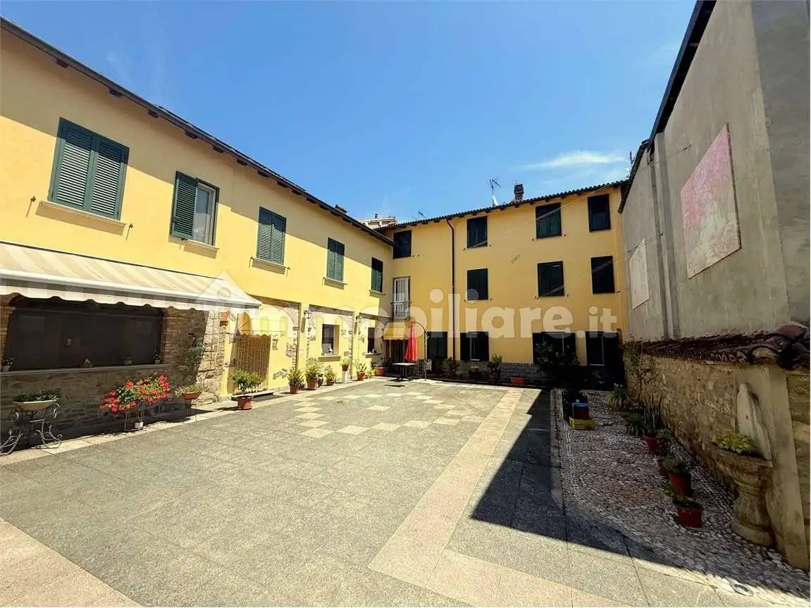 Cascina, buono stato, 284 m², Centro, Borghetto di Borbera - foto 2