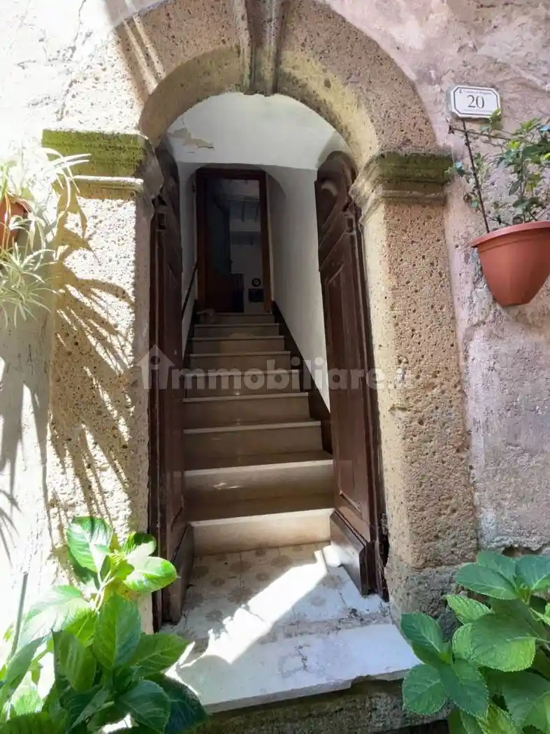 Casa indipendente in vendita a Pitigliano