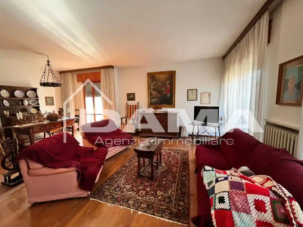 Terratetto plurifamiliare 150 m², buono stato, Parco Urbano - Piscina, Forlì - foto 3