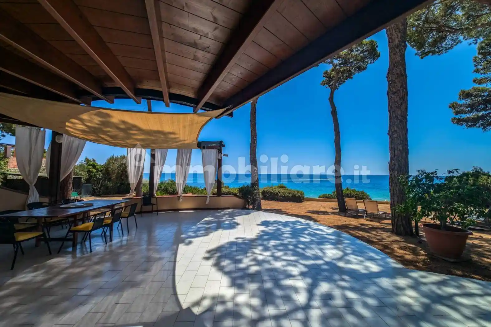 Villa in vendita a Pula