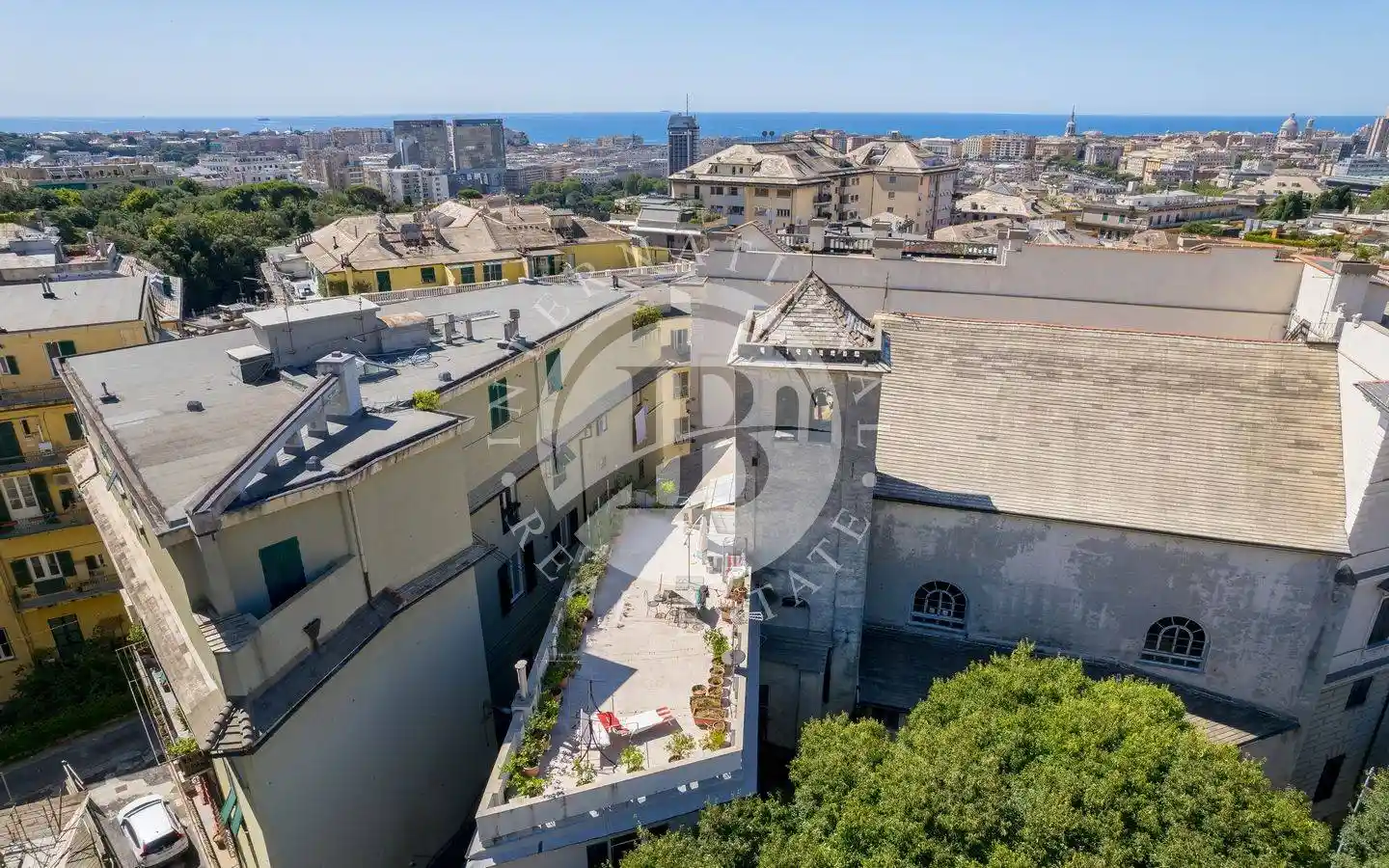 Appartamento in vendita a Genova