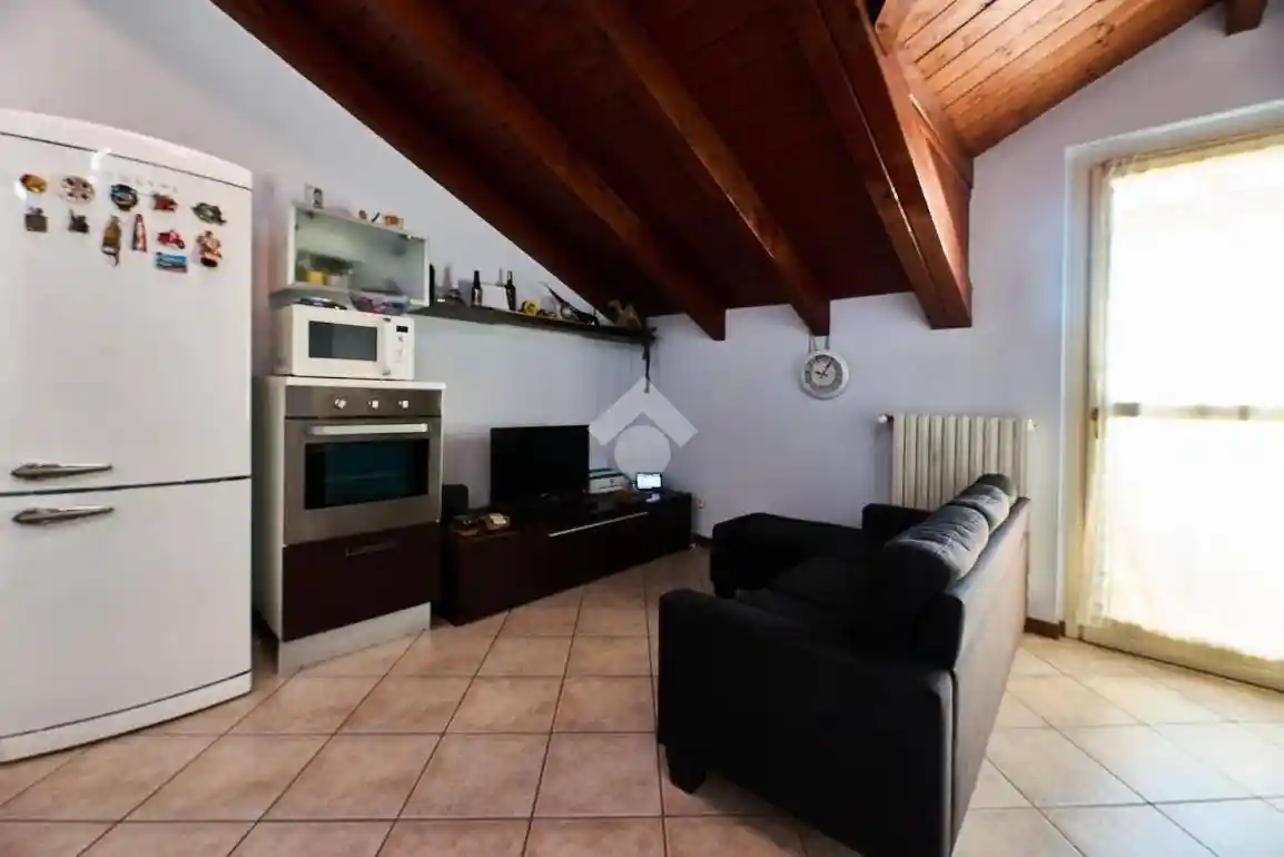 Bilocale via Roma 21, Centro, Comazzo - foto 5