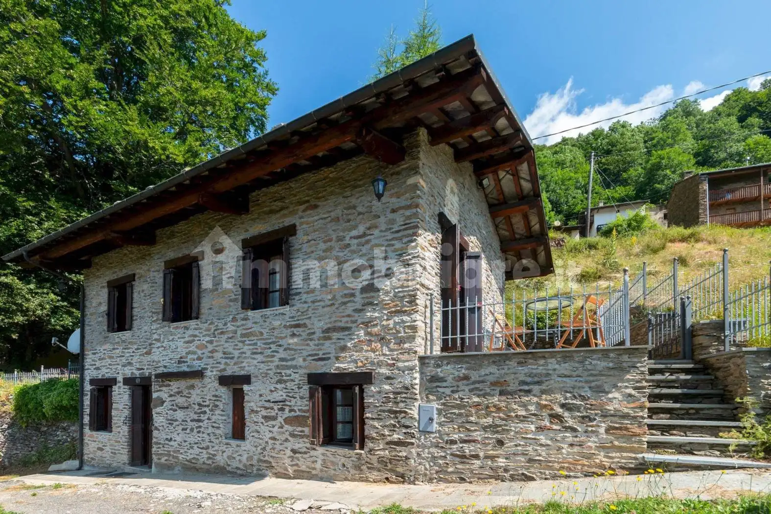 Rustico - Casale in vendita a Crissolo